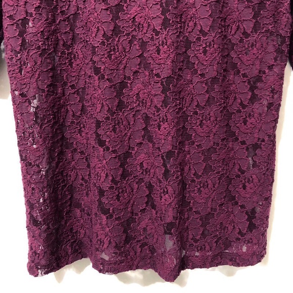 Denver Hayes | Purple Floral Lace Top | Size XL - Picture 11 of 14